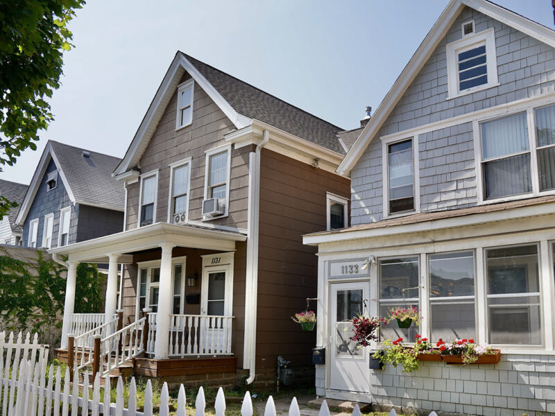 Read Give Your Home & Continue Living in It